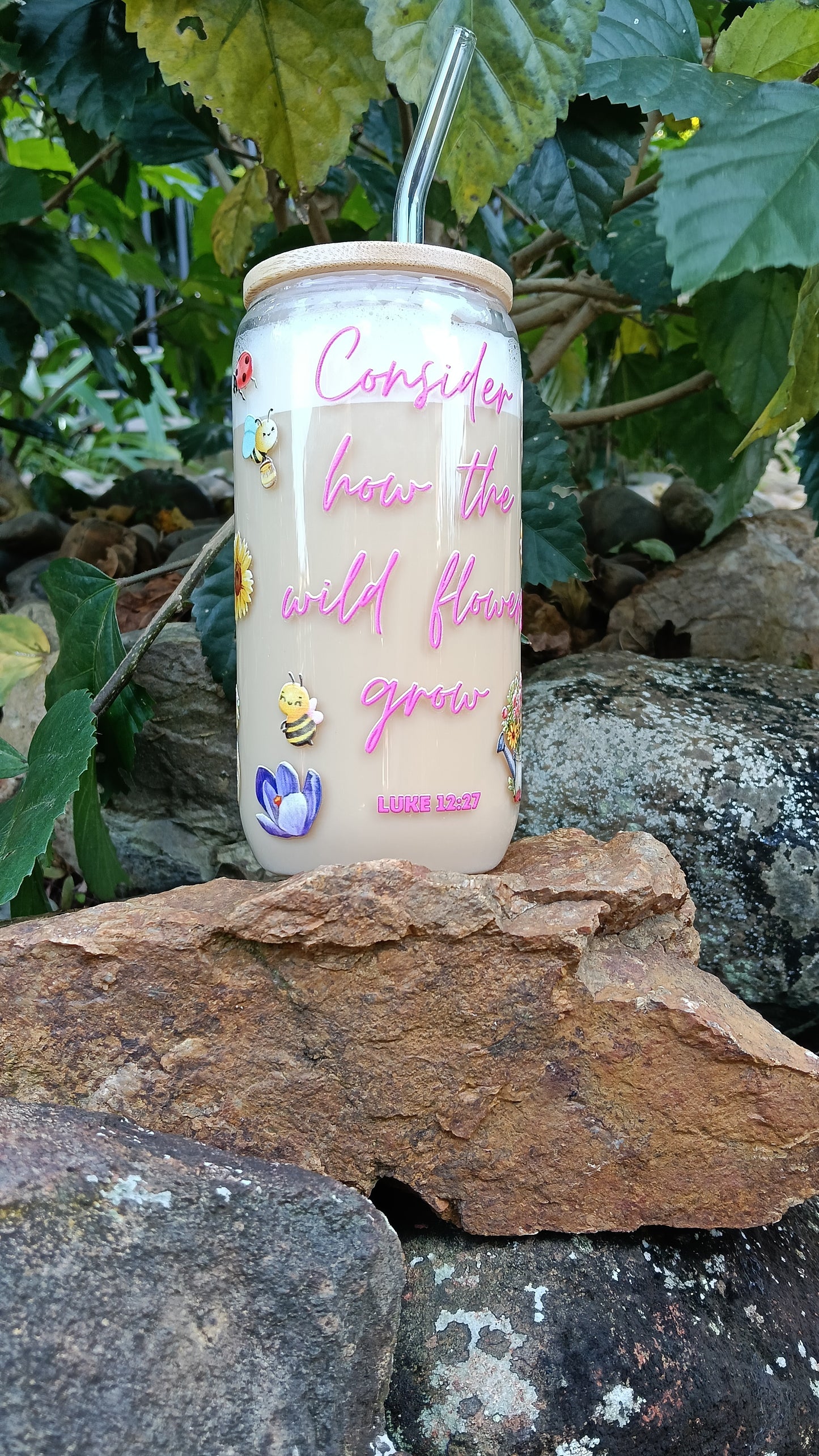 Wild Flowers Glass Tumbler with Straw