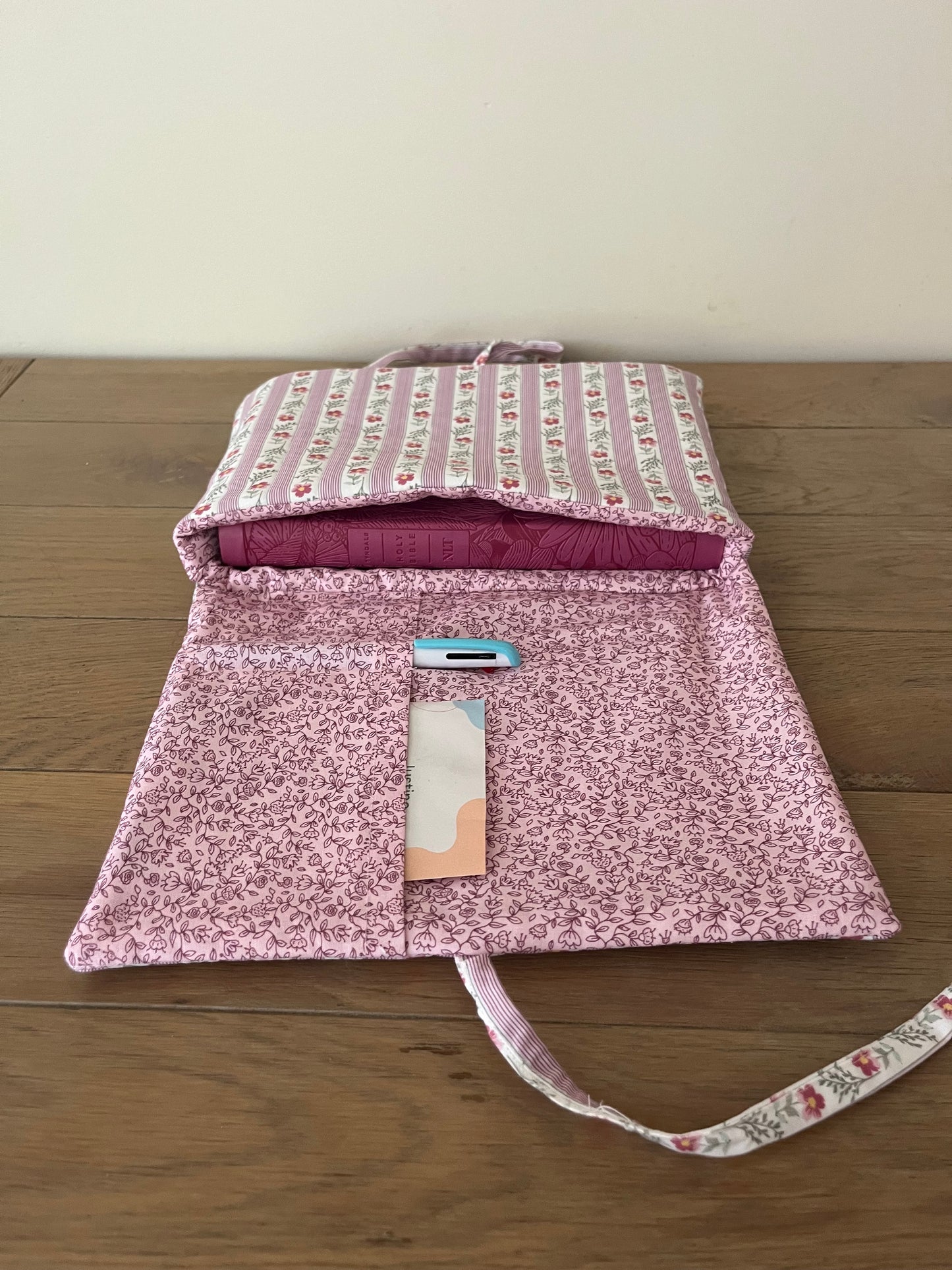 Quilted Bible/Book Case Size Medium